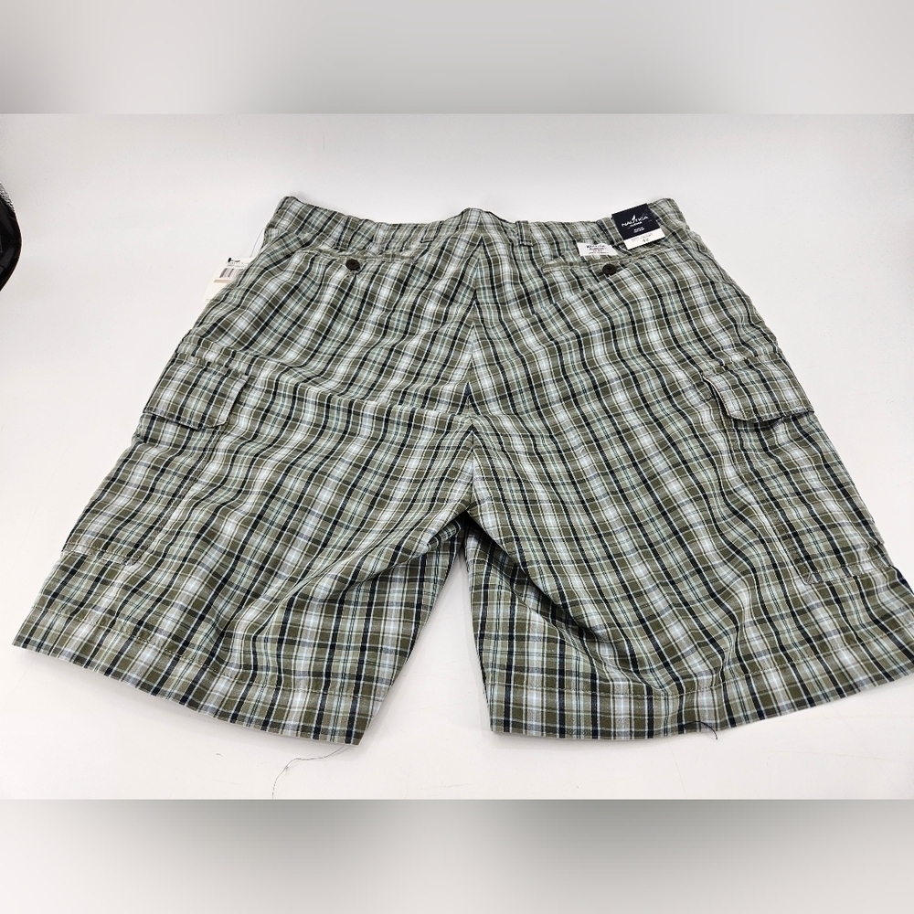NWT Nautica Clipper Men's Y2K Plaid Shorts OLIVE & BLUE  SZ 42 Relaxed Fit CARGO - Picture 3 of 4